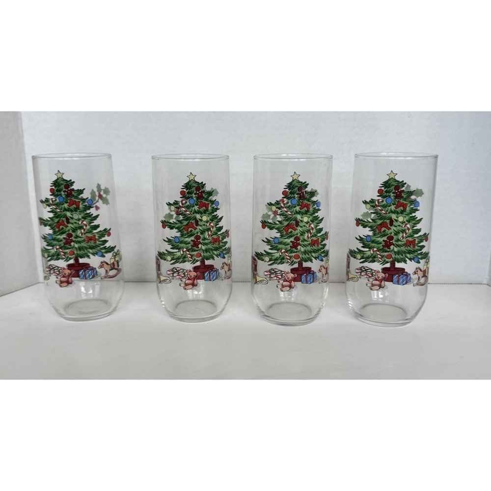 Set of 4 Glass Christmas Tree Tumblers Luminarc Holiday Tablescape Drinkware